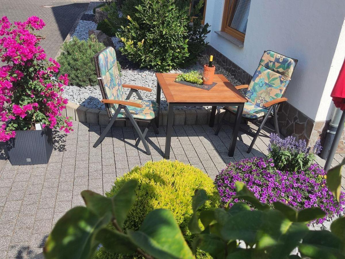 Ferienwohnung Moselzeit Alken Exterior foto